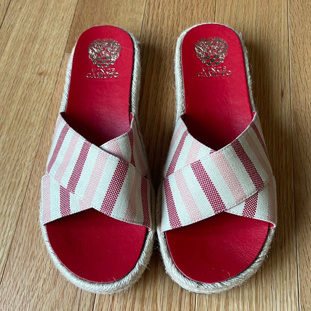 Size 9 Vince Camuto espadrille slides sandals
